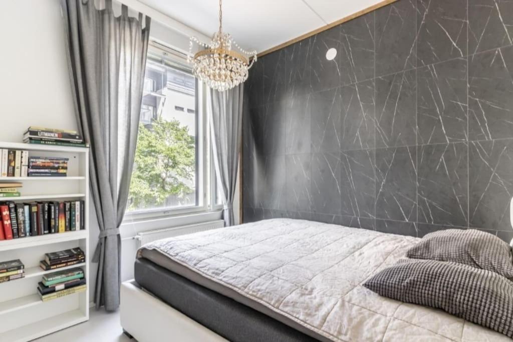 Apartment In Herttoniemenranta เฮลซิงกิ ภายนอก รูปภาพ