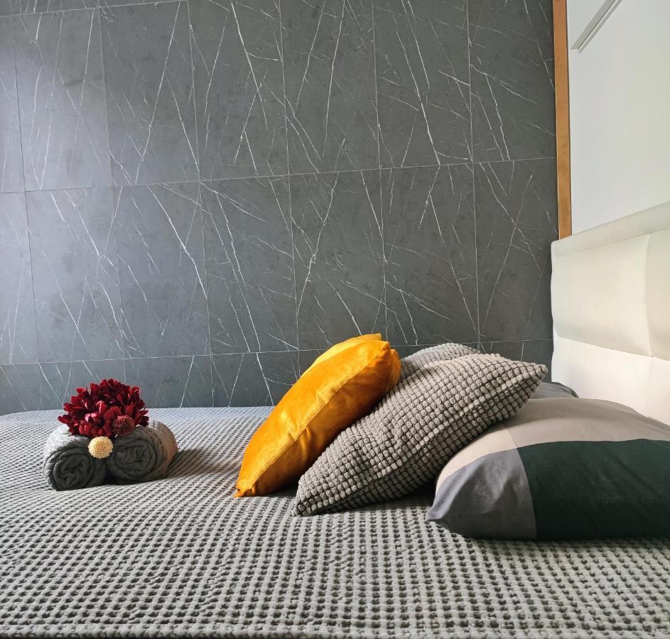 Apartment In Herttoniemenranta เฮลซิงกิ ภายนอก รูปภาพ
